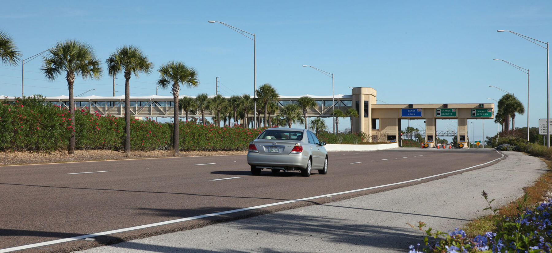 Vehicle approaching Central Florida Expressway Toll Road 429 toll plaza