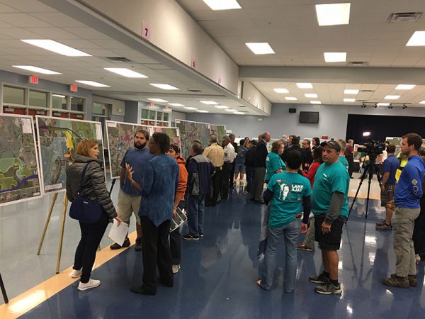 Citizens discuss the Osceola Parkway Extension at Public Meeting