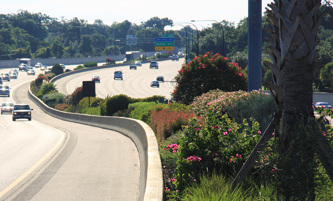 06.29.20+CFX+Landscape Page+SR 408 Raised Median Photo