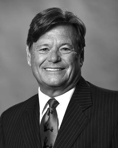 Lee Constantine